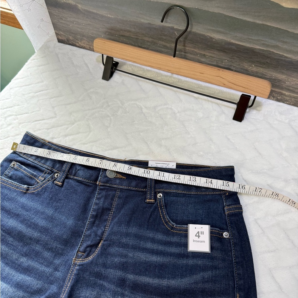 Nwt Walmart Time & And Tru True Core Jean Short Cuffed Stretch Dark Wash Blue 8 - Picture 5 of 11